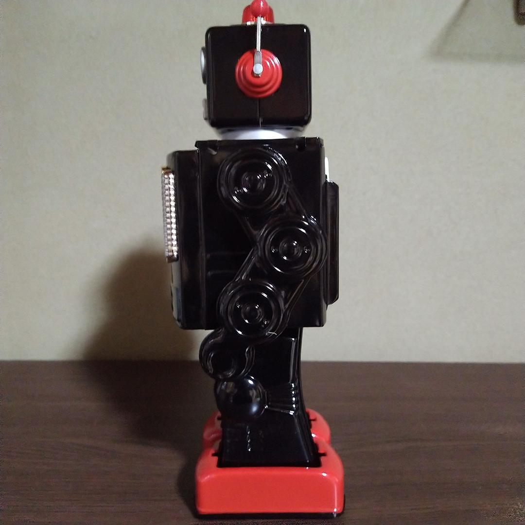 h*a様 メタルハウス テレビロボット ブリキ