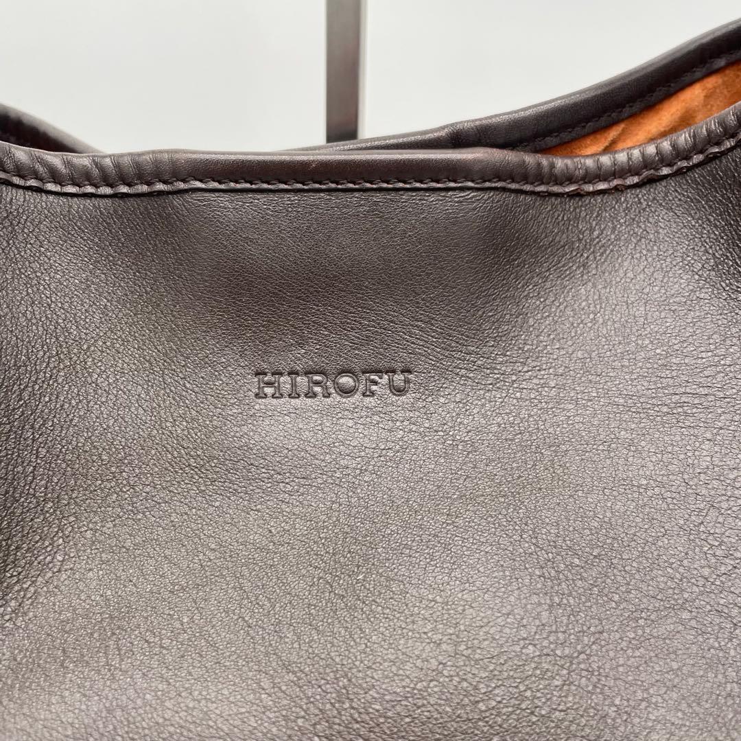 美品　HIROFU ワンショルダーバッグ　レザー　ブラウン　チャーム付