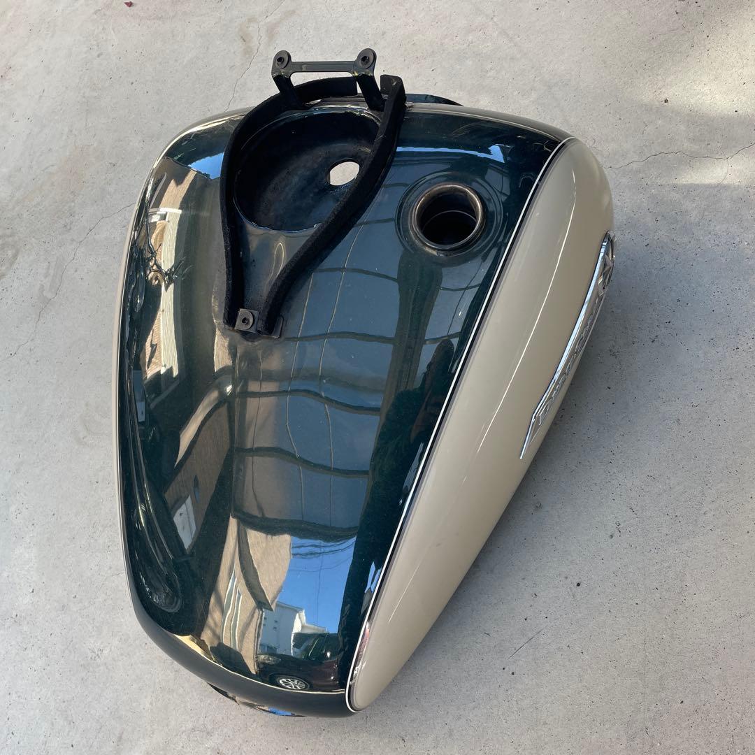 ［荻野］ドラッグスター400クラシック　タンク、フェンダー2、シート