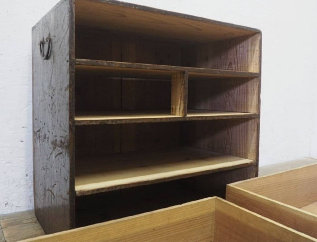 1034 アンティーク　杉の小箪笥　タンス　引き出し　チェスト　収納棚　レトロ