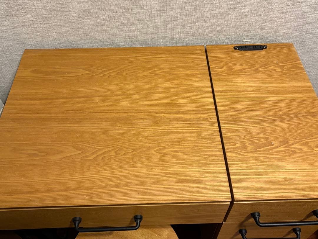 【lowyaロウヤ】ドレッサーデスク コンセント付き (色:ハニー)