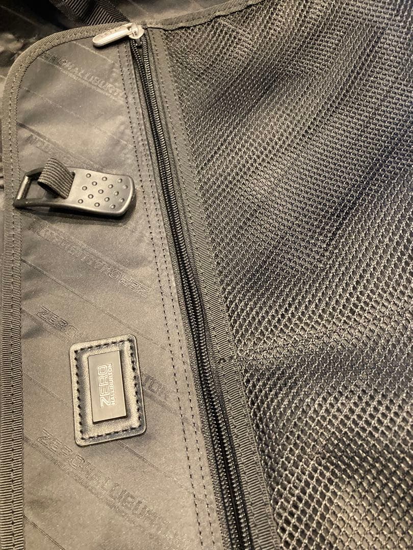 ゼロ　機内持ち込み　ハードスーツケースキャリー