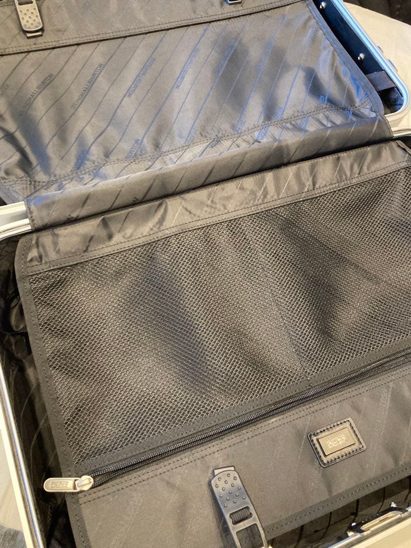 ゼロ　機内持ち込み　ハードスーツケースキャリー