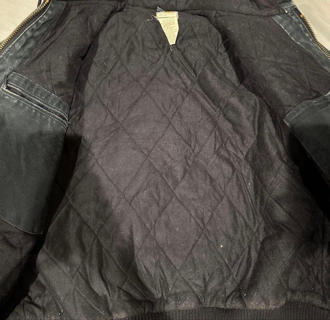 カーハートアクティブジャケット　レアカラー