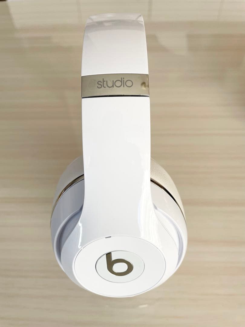 Beats Studio Wireless ホワイト