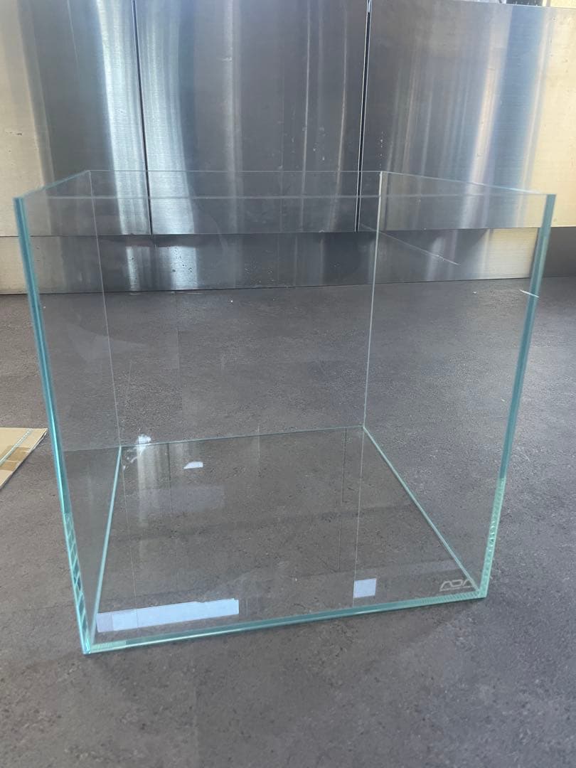 ADA キューブガーデン30cm マット、蓋付き