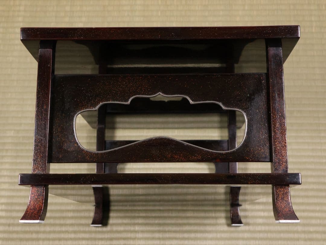 時代 楼閣山水蒔絵 総梨地 冠卓 二段卓 木製 覆輪 金蒔絵 花台【MA662】