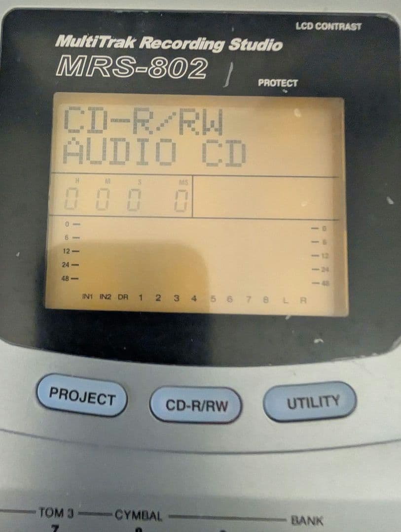 動作品 ZOOM MRS-802 マルチトラックレコーダー CD-RW搭載