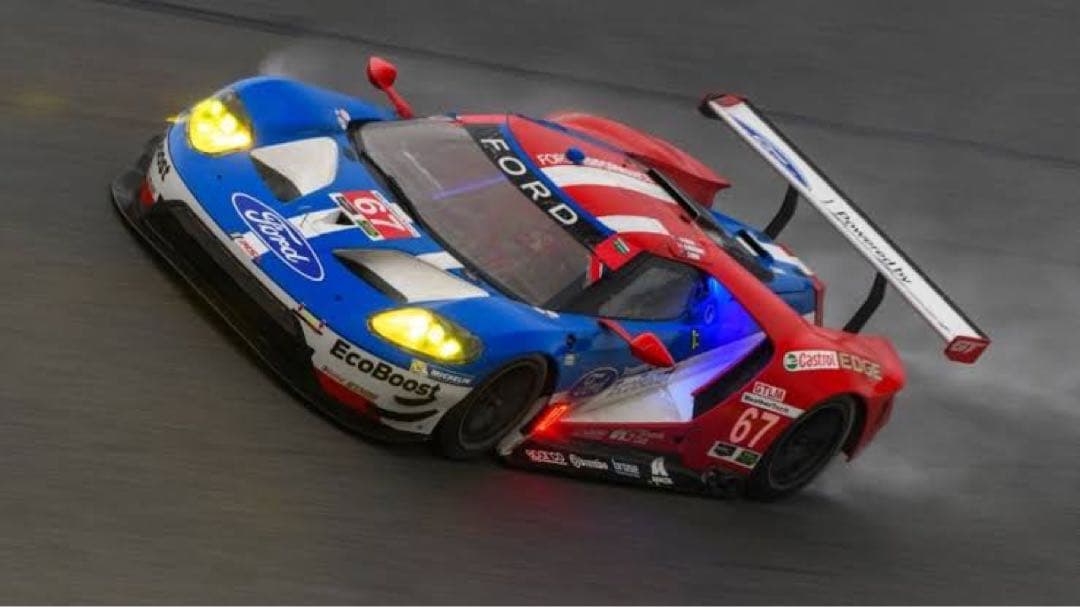 1/18 AUTOart フォード GT LM-GTE 2017