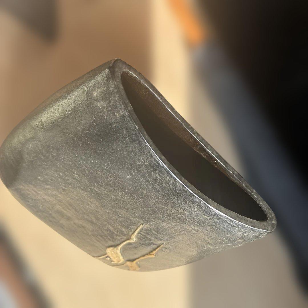 金色の鶴と亀の象嵌　花器 置物　高岡銅器