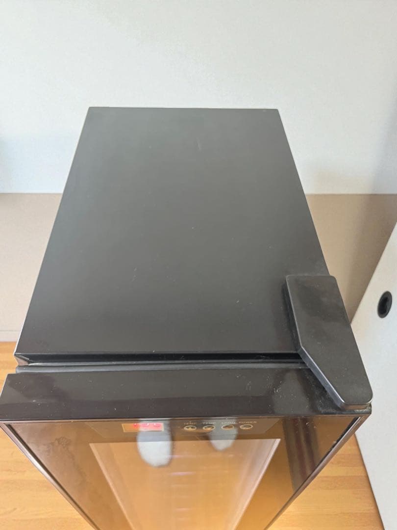 ニッセン　ホームワインセラー　18本