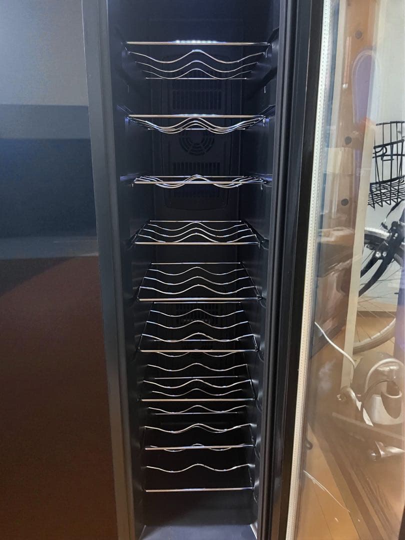 ニッセン　ホームワインセラー　18本