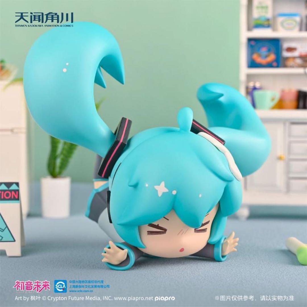転倒した初音ミク フィギュア 天聞角川 中古品