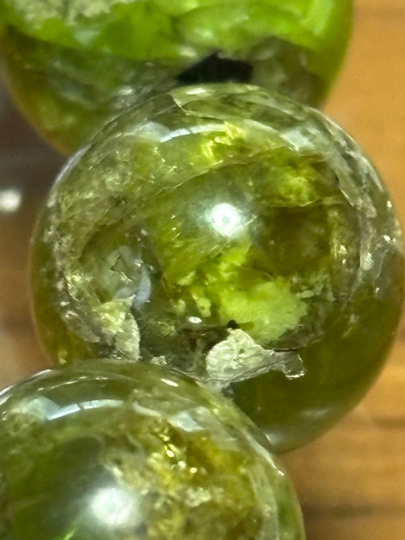 天然石 緑色 ペリドット！ブレスレット！この大きさ！そこら辺にはありません☺️