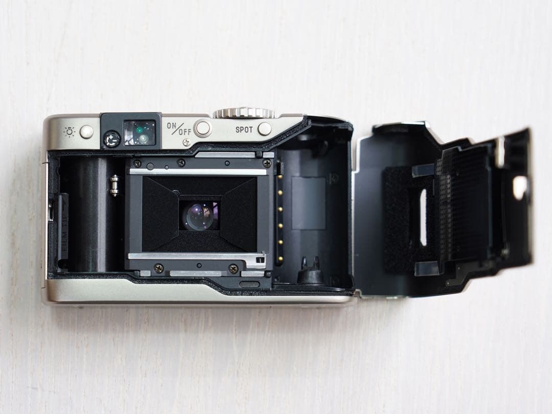 MINOLTA TC-1 ミノルタ　コンパクトカメラ