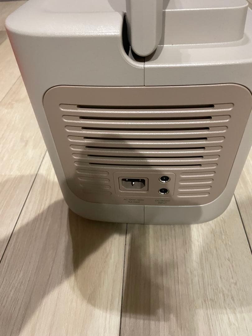 Jackeryポータブル電源1000New サンドゴールド