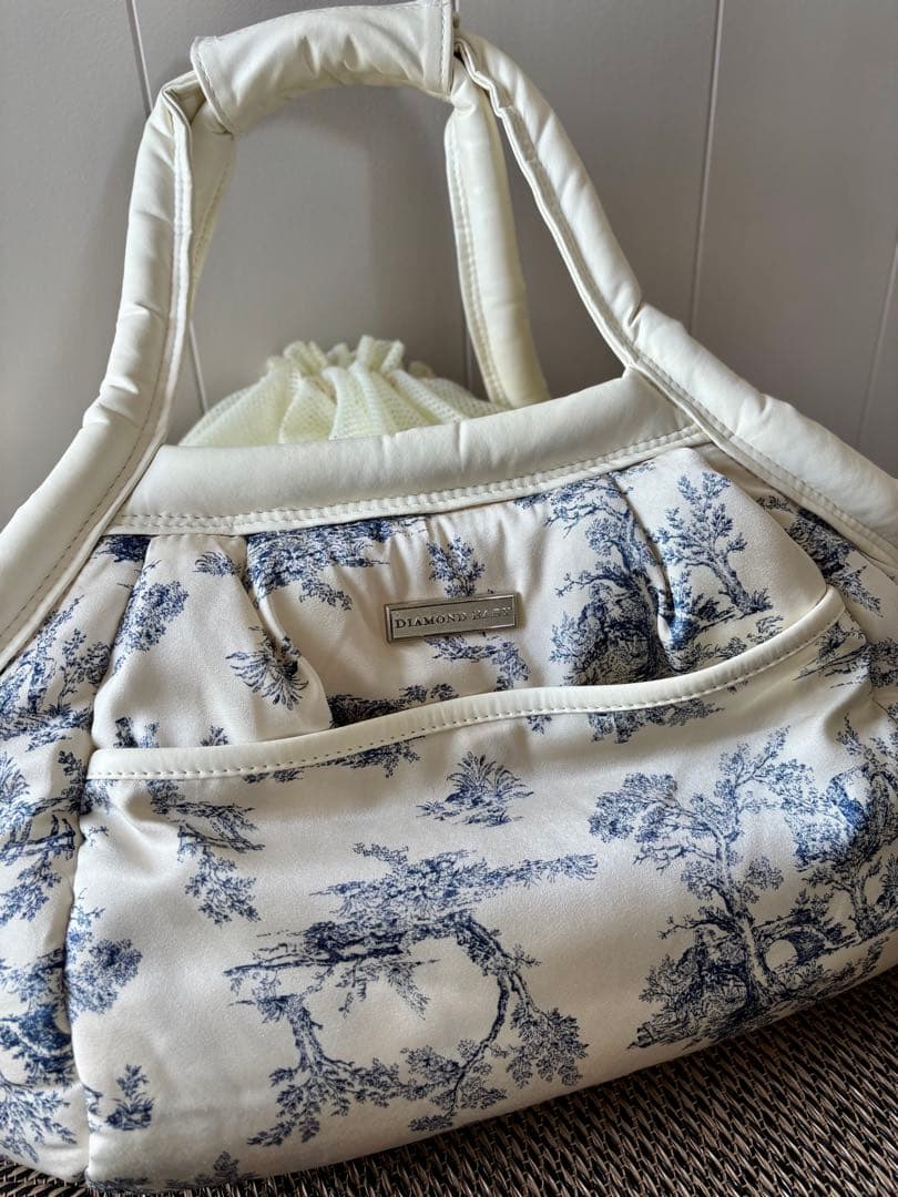 【値下げ】Diamond Baby マシュマロイージーキャリーバッグ Lサイズ
