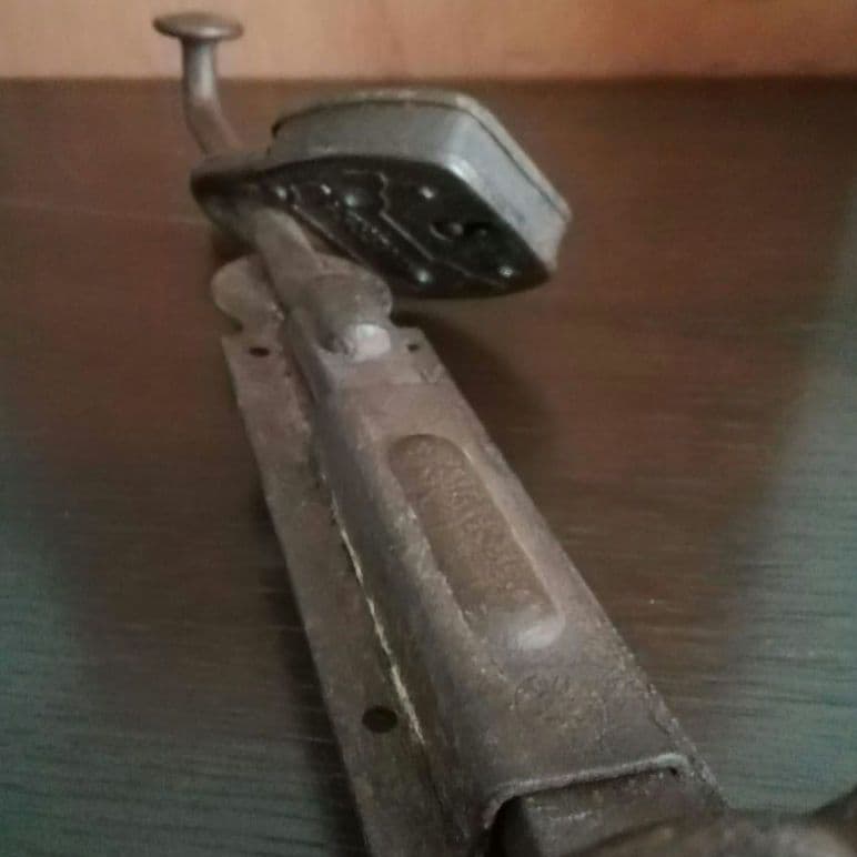 オブジェ　ディスプレイ　A.CEEN　アイアンキャスト　インダストリアルデザイン