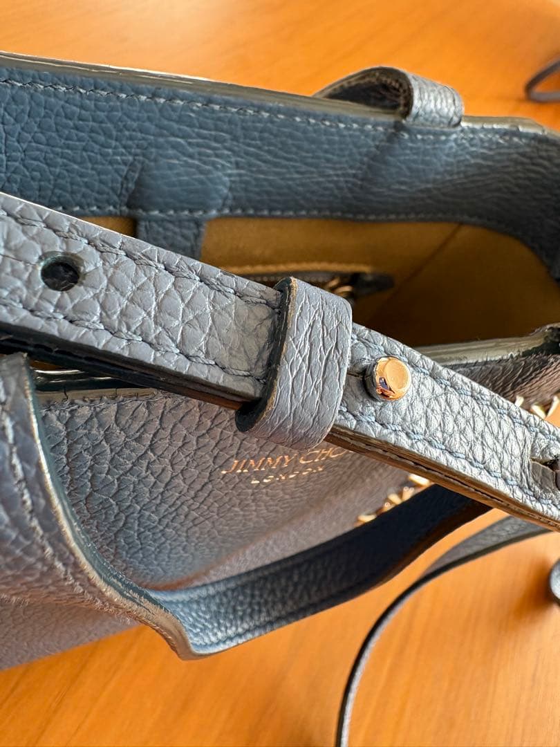 JIMMY CHOO ブルーショルダーバッグ