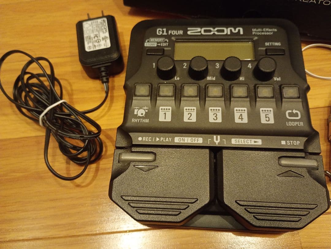 ZOOM G1 FOUR マルチエフェクターAD-16A純正ACアダプタ
