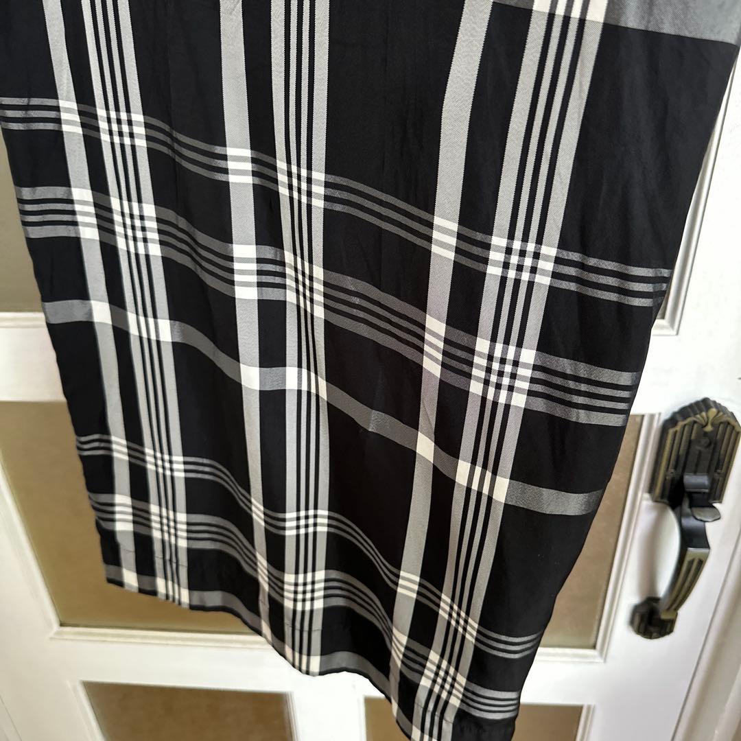 y'sワイズ黒白チェック柄アシンメトリーワイドパンツ