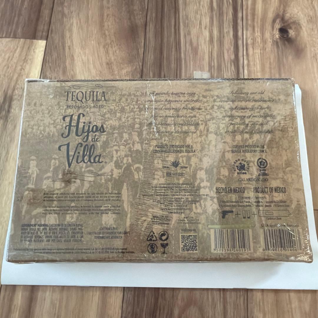 Hijos de Villa テキーラ ギフトセット 750ml