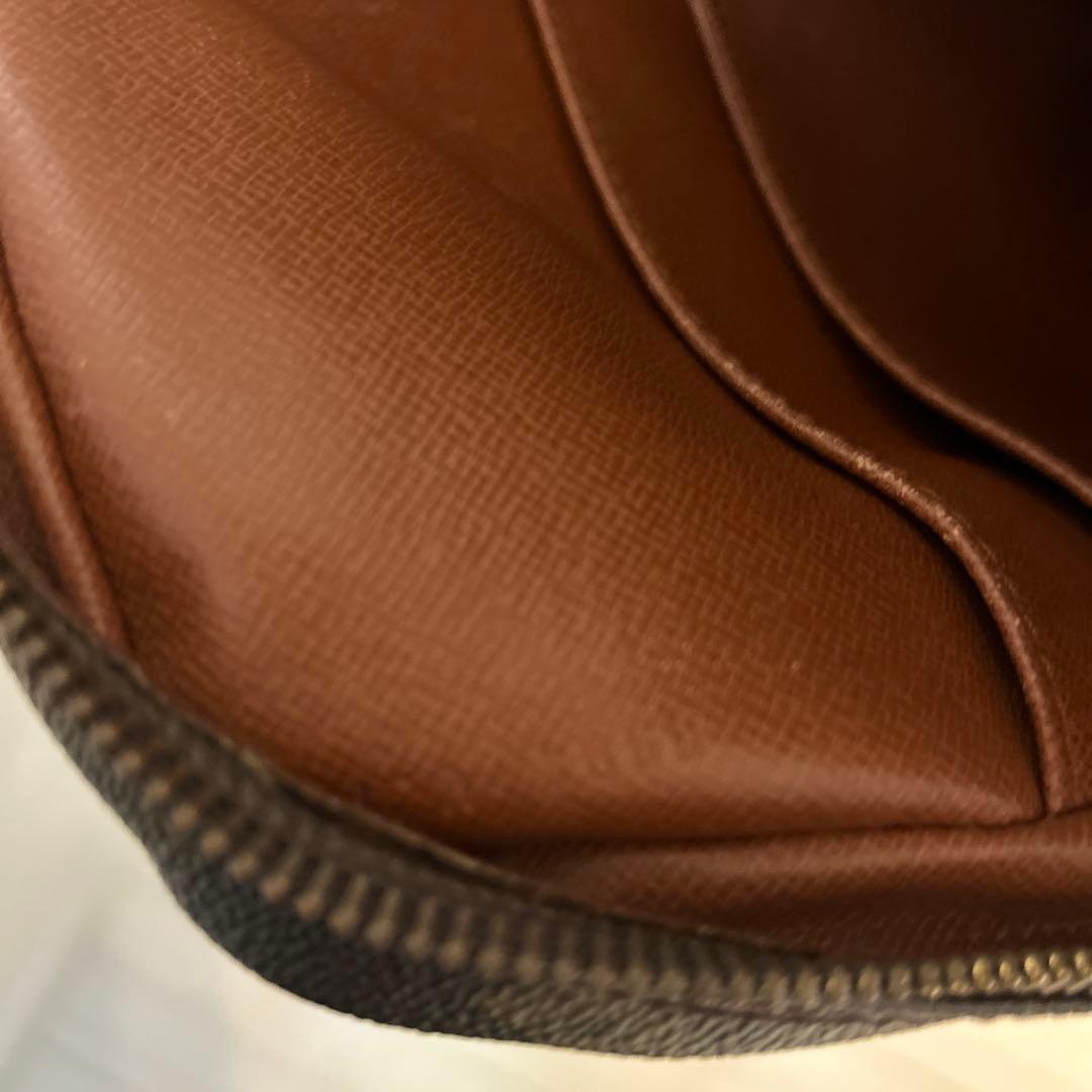 【最安値】ルイヴィトン モノグラム ポルトドキュマン・ヴォワヤージュ