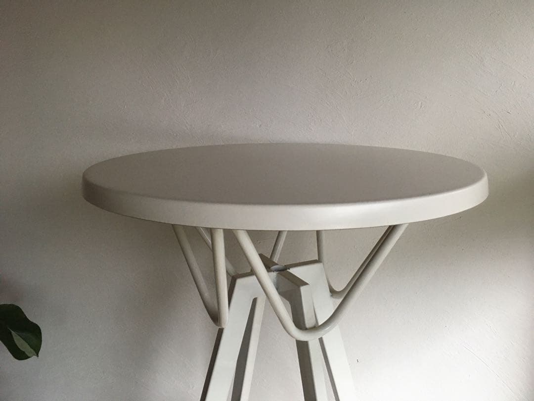 arflex ラウンドテーブル