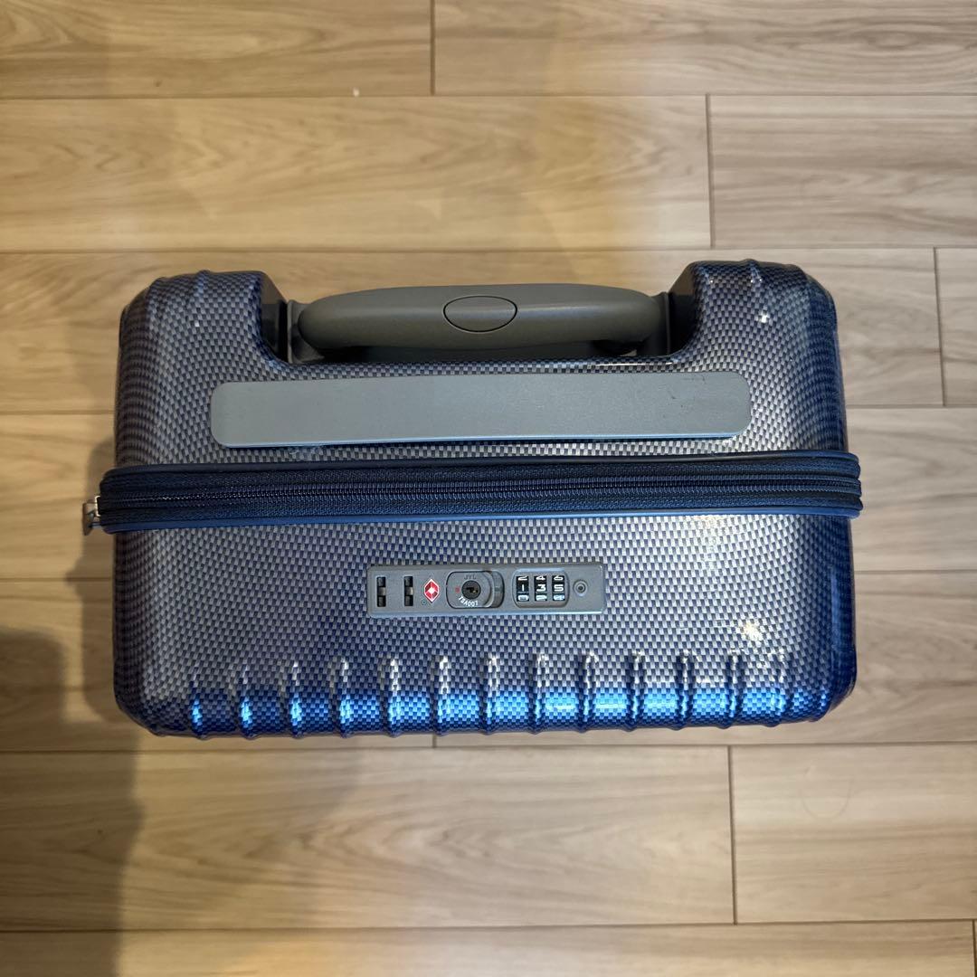 ace. キャリーバッグ