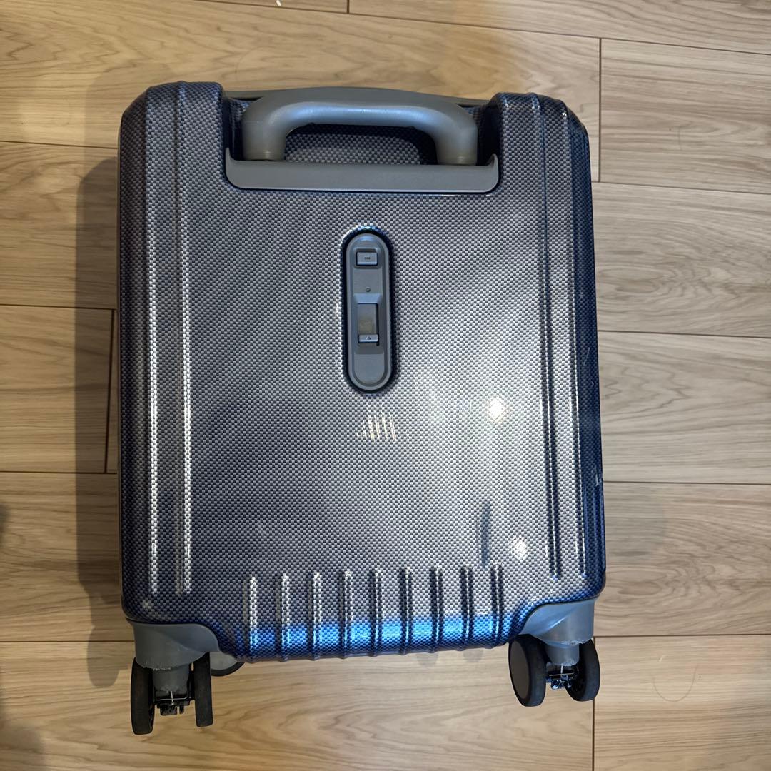 ace. キャリーバッグ