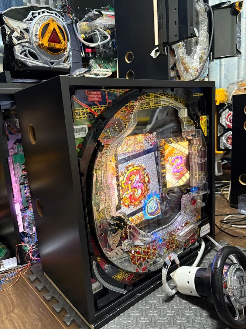 【超希少】 CRルパン三世〜I'm a super hero~卓上 ボックス