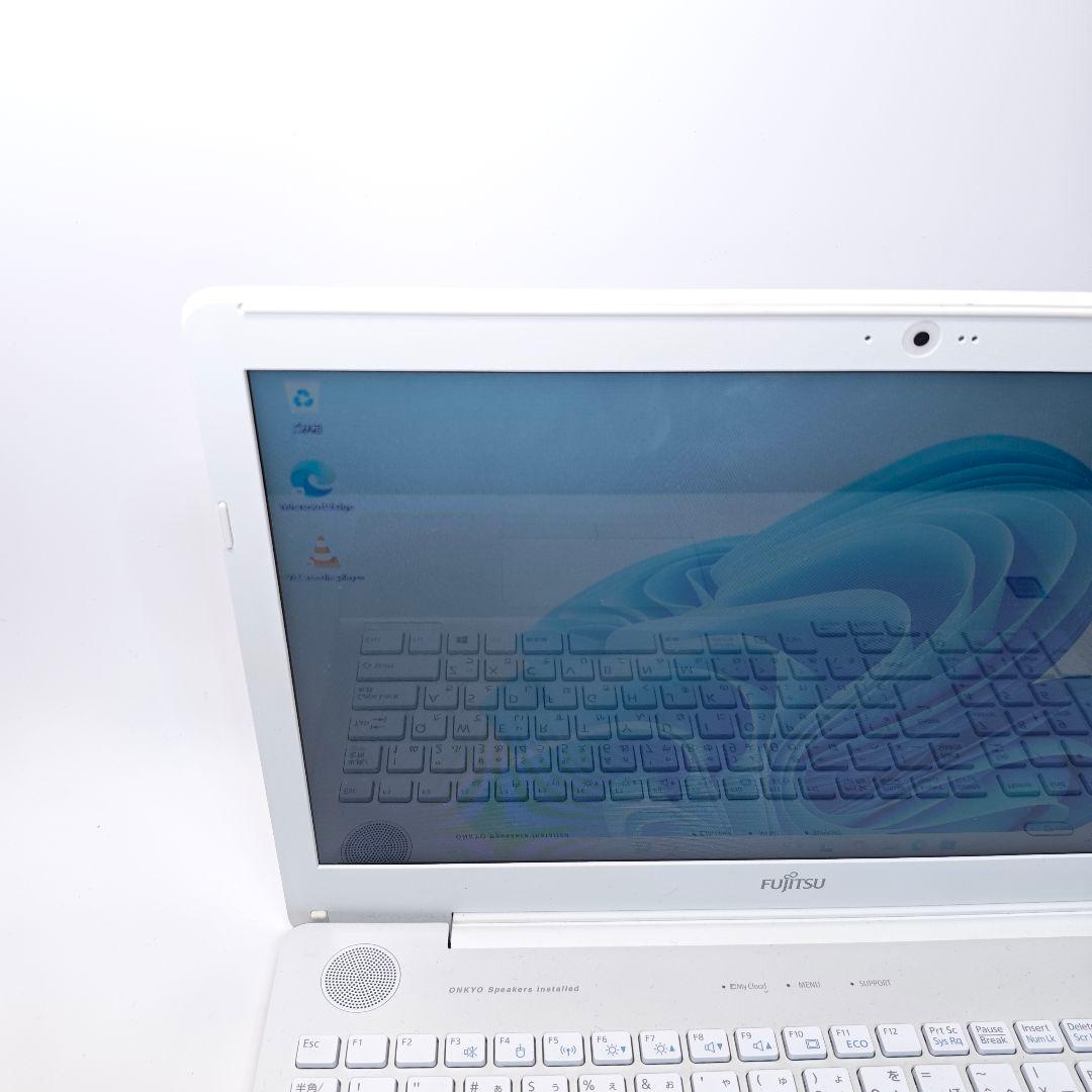 富士通 LIFEBOOK AH50/D2 FMVA50D2WP