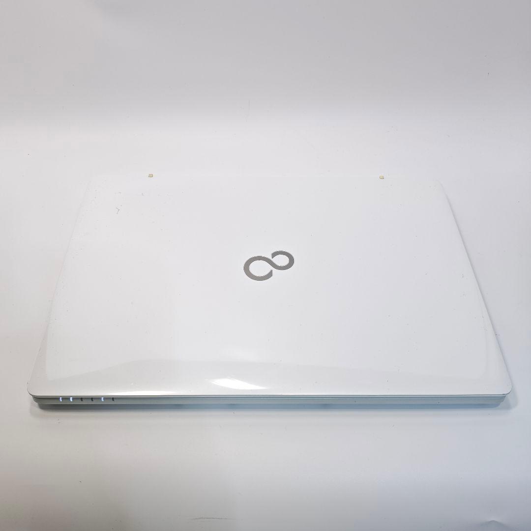 富士通 LIFEBOOK AH50/D2 FMVA50D2WP