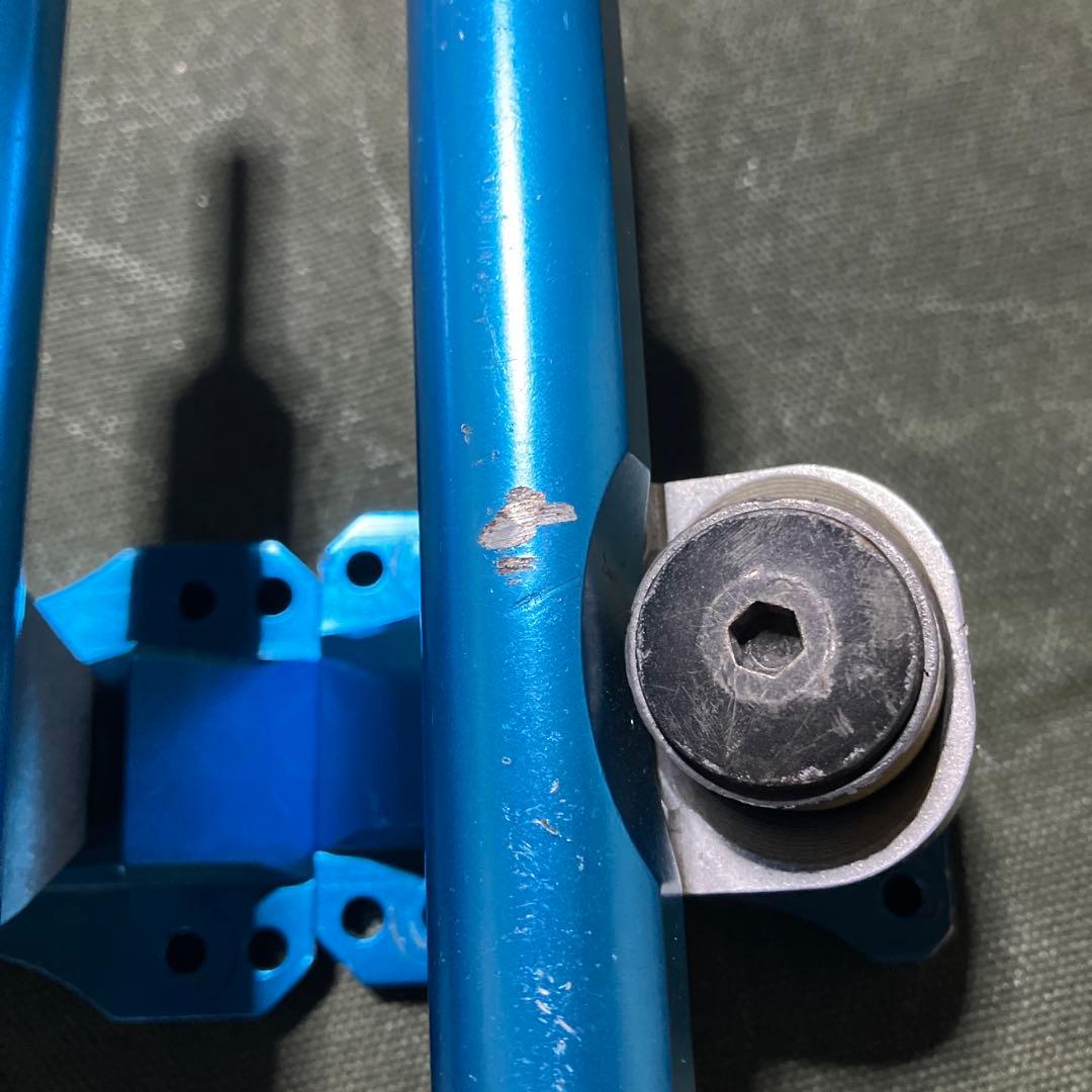 surf rodz TKP 159 リップタイドブッシュ、ビス、ライザーパッド付