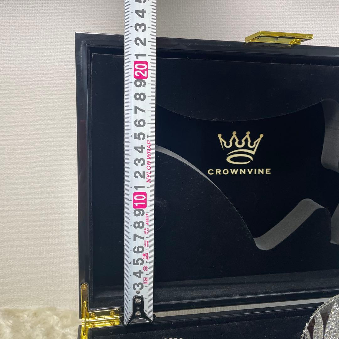 K9 CROWN VINE クラウンバイン　新品未開封　クリスタルデキャンタ