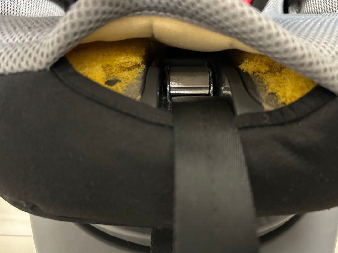 コンビTHE S Air エッグショック　チャイルドシート