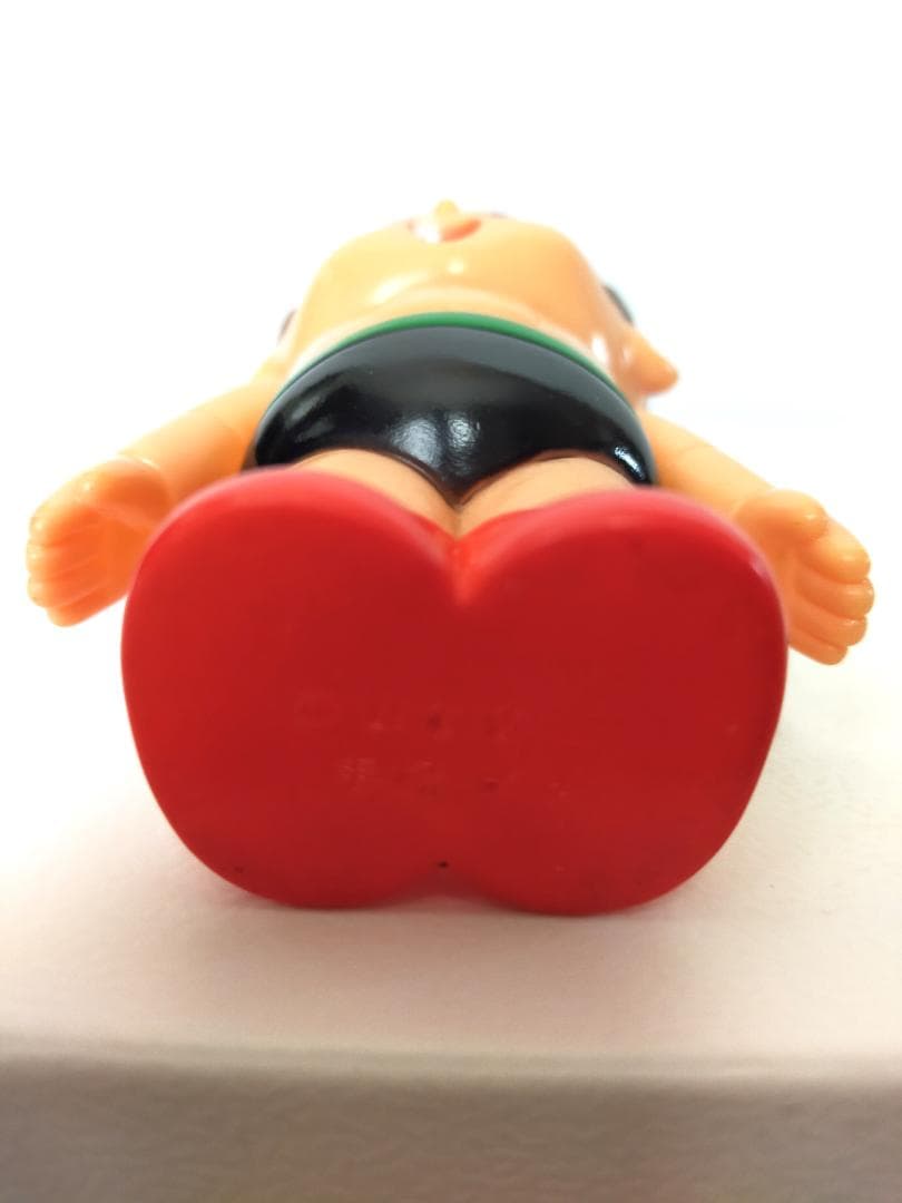 鉄腕アトム　ソフビ貯金箱　４個