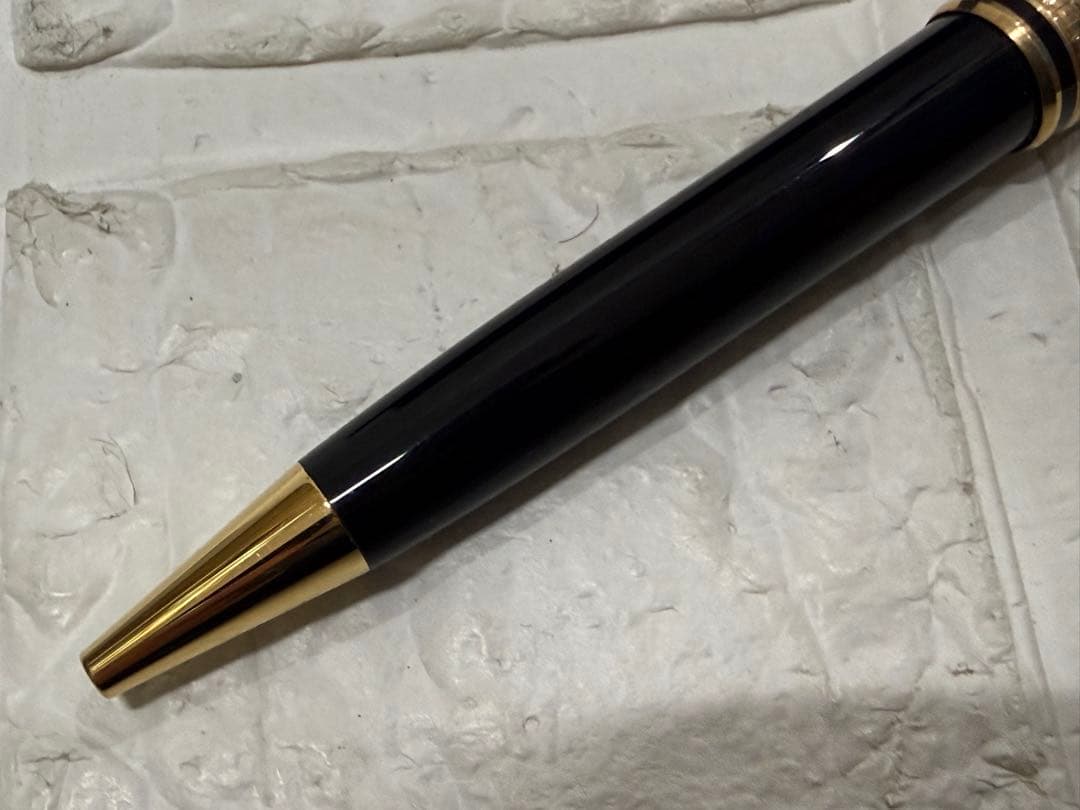 MONTBLANC モンブラン 黒 ボールペン 本体