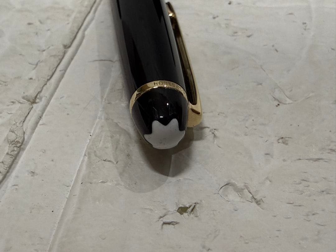 MONTBLANC モンブラン 黒 ボールペン 本体