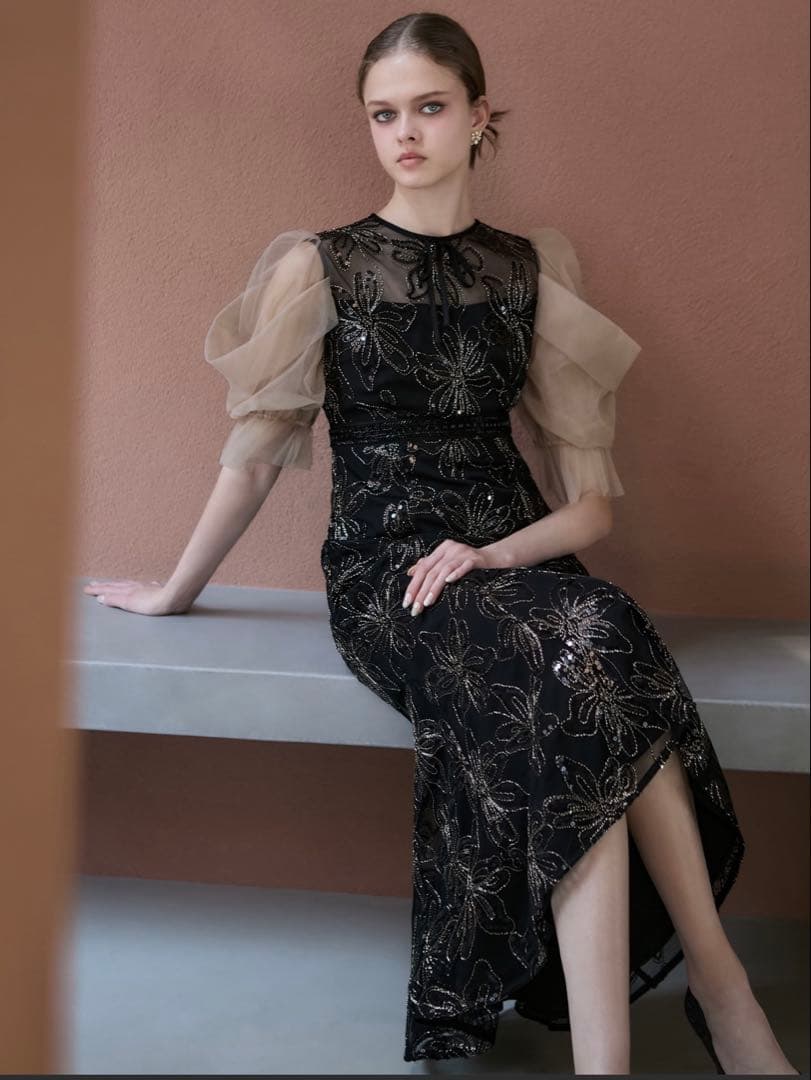 スパンコールフラワーリボンチュールワンピースドレス結婚式二次会パーティー成人式