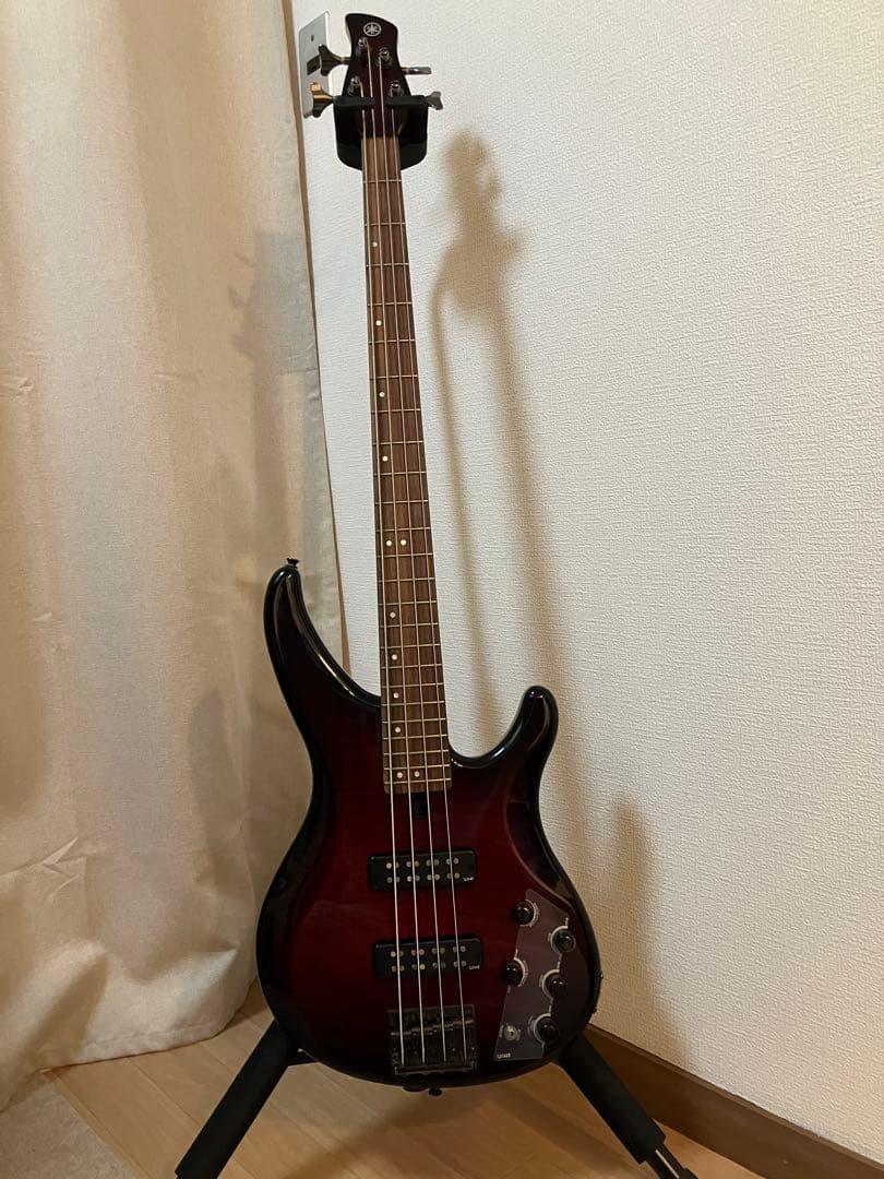 ベース YAMAHA TRBX604 FM