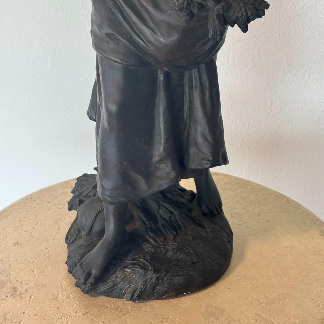 たぬき E◆美女像　ブロンズ　置物　刻印あり　銅製　美品