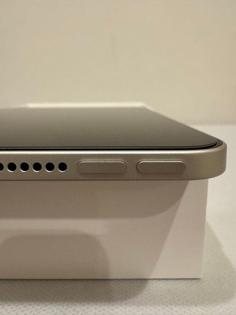 iPad mini (A17Pro)Wi-Fi 128GB スターライト