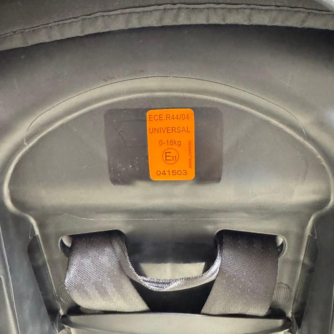 今だけ価格♪Joie Tilt 車用チャイルドシート ブラック　チェック柄