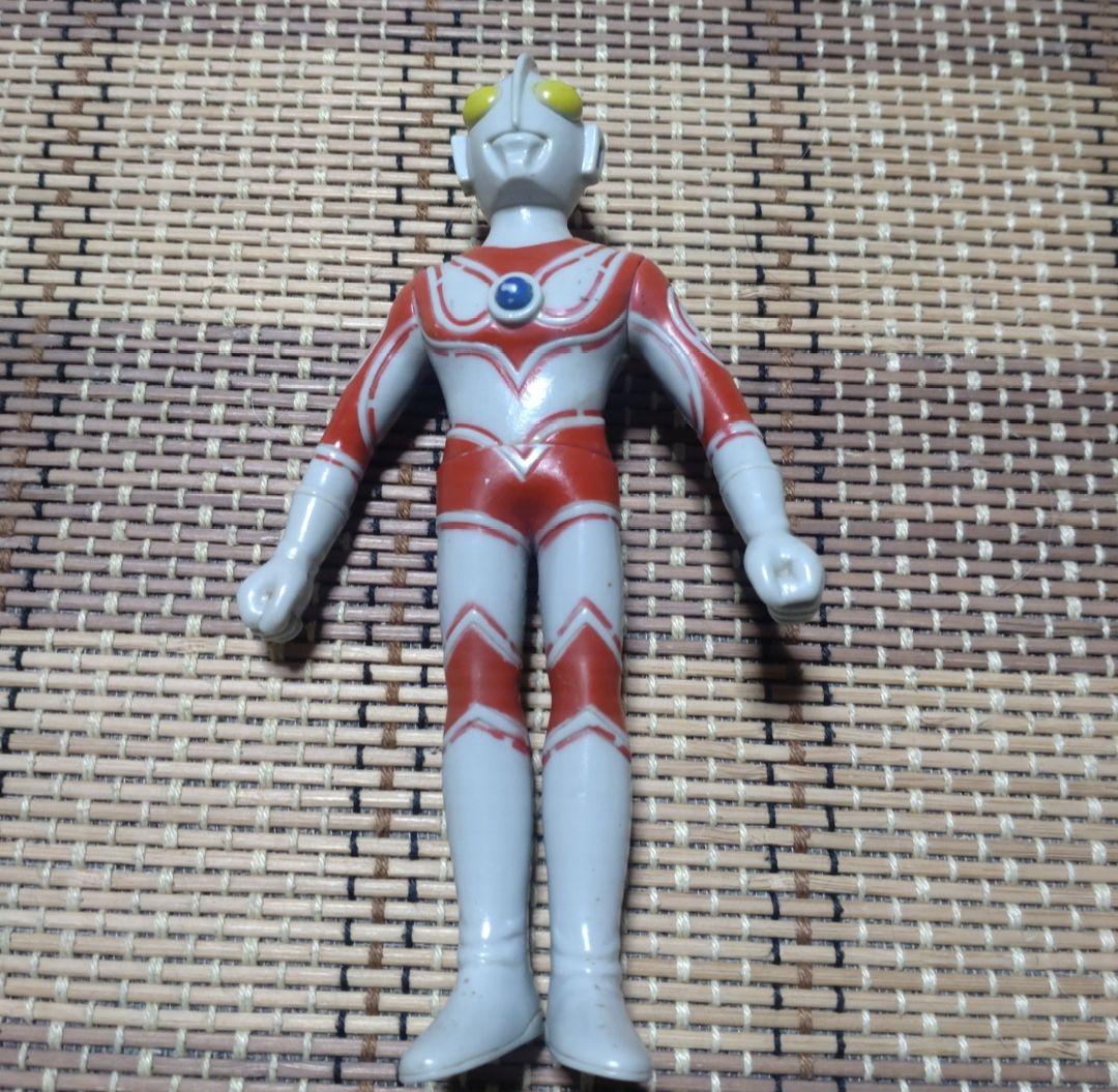ウルトラマン　キングザウルス　グレートザウルス
