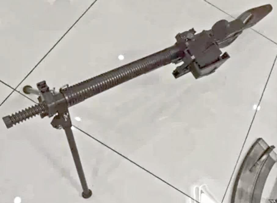 十一年式軽機関銃模型　１/1スケール　プラスチック製　無可動　完成品 新品