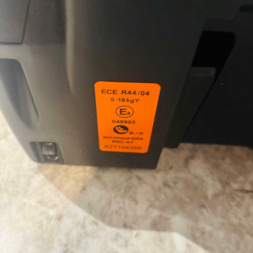 【美品】マムズキャリー ターンレジェFIX ISOFIX B-900