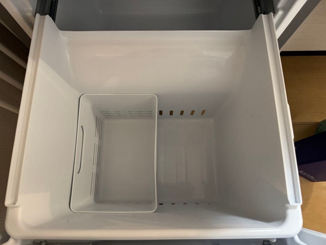 【HITACHI 】下冷凍式冷蔵庫 シルバー154L