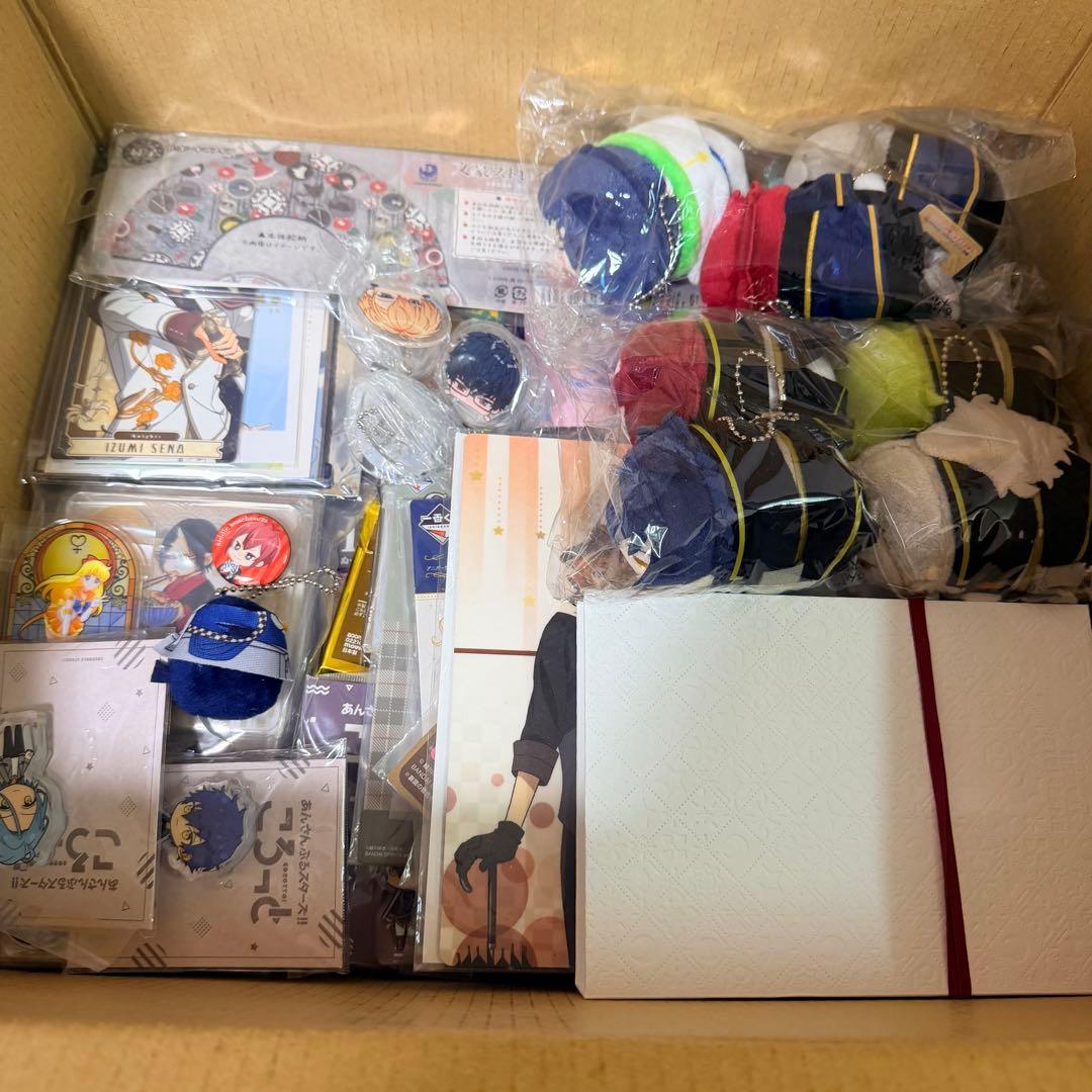 アニメ ゲーム グッズ まとめ売り 100サイズ 刀剣乱舞 あんスタ他