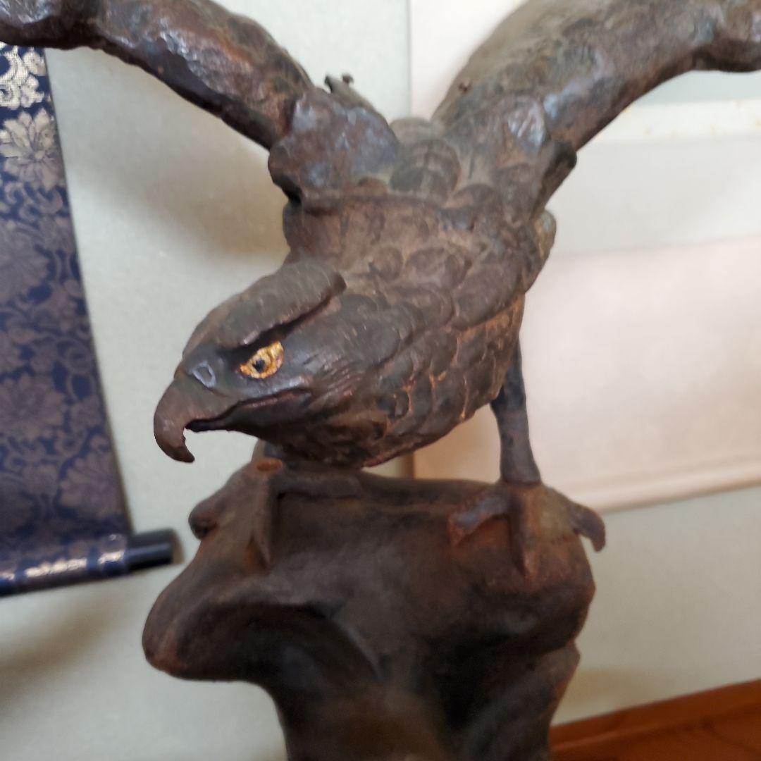 金属製 鷹の彫刻 約高さ68cm